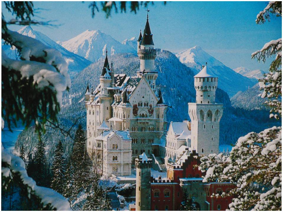 冬の幻想的なﾉｲｼｭｳﾞｧﾝｼｭﾀｲﾝ城